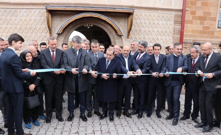Ahlat’ta Kazakistan Fahri Konsolosluğu açıldı